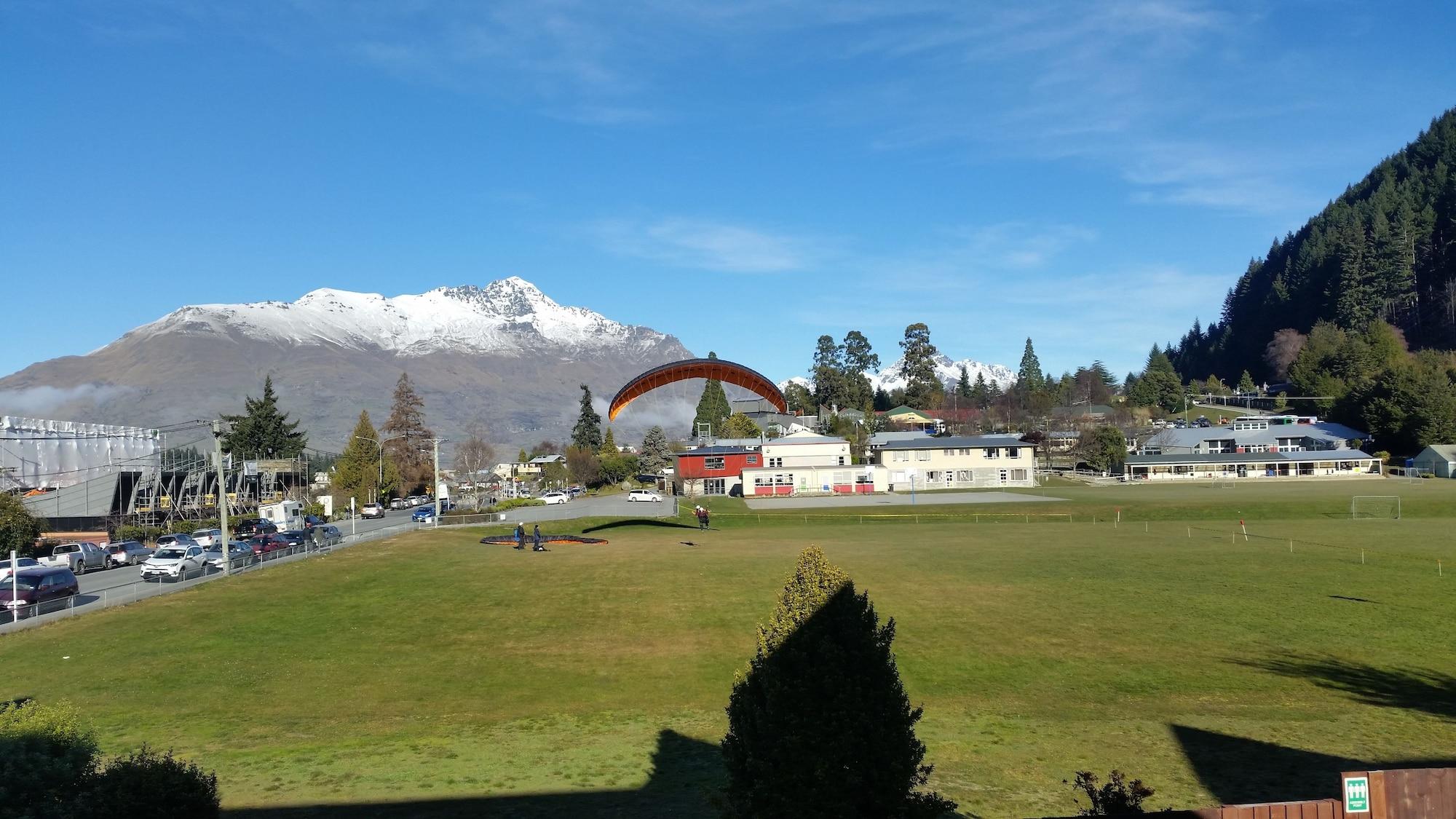 Bella Vista Queenstown Exterior photo